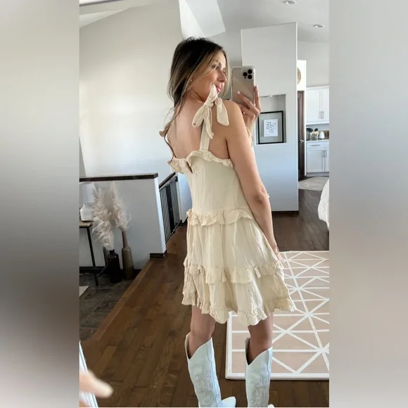 ❌SOLD❌ Frankie Ruffle Mini Dress - Picture 2 of 5